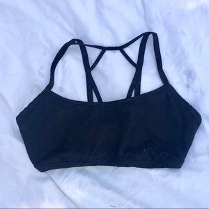 Black sports bra